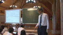坪井 俊 氏
